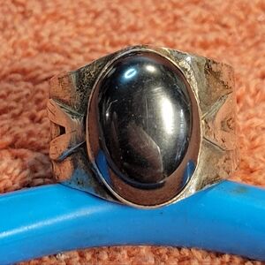 Vintage Sterling Silver ring dark oval stone
